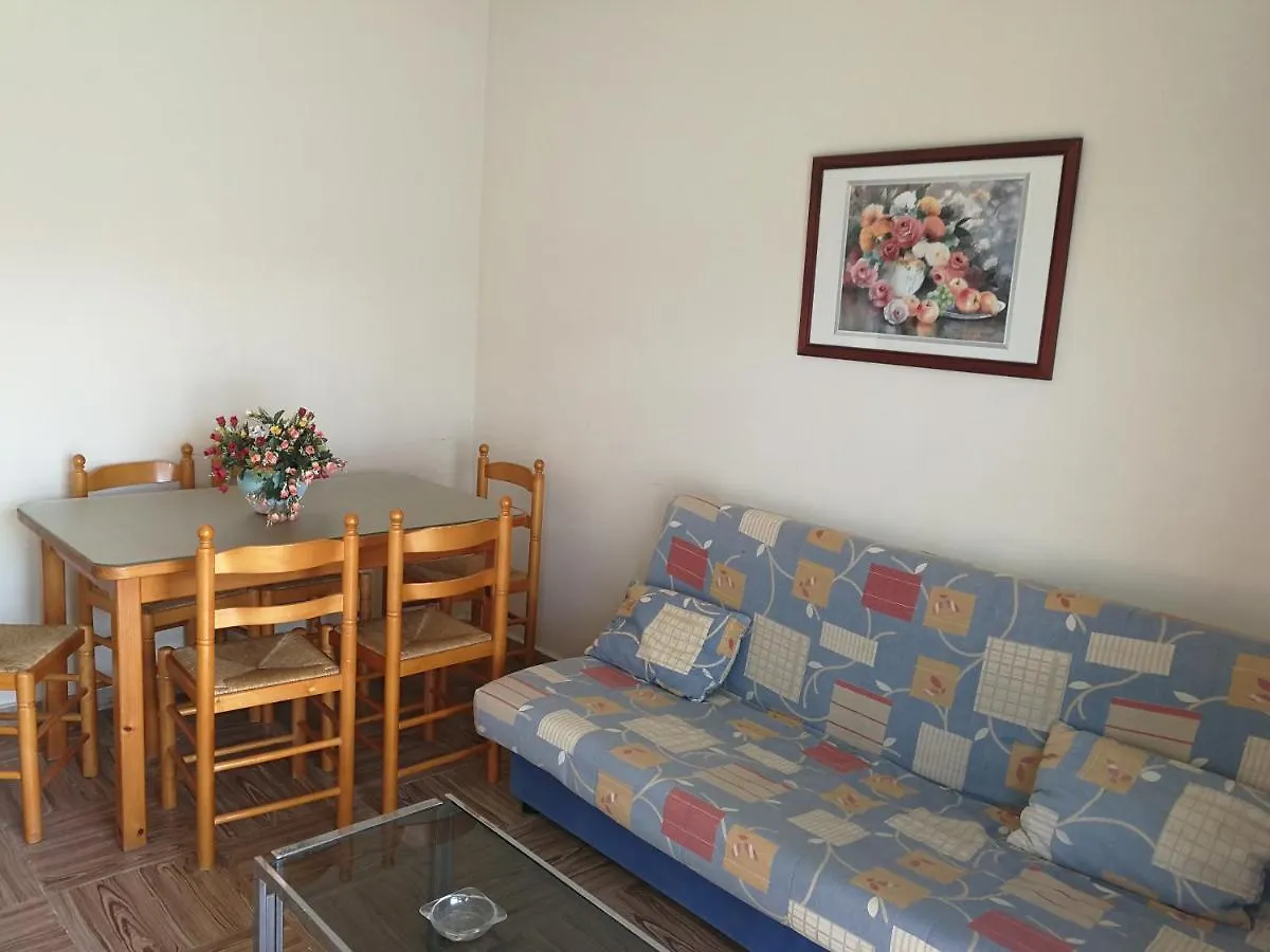 Apartment With Community Pool For 4 People L'Escala