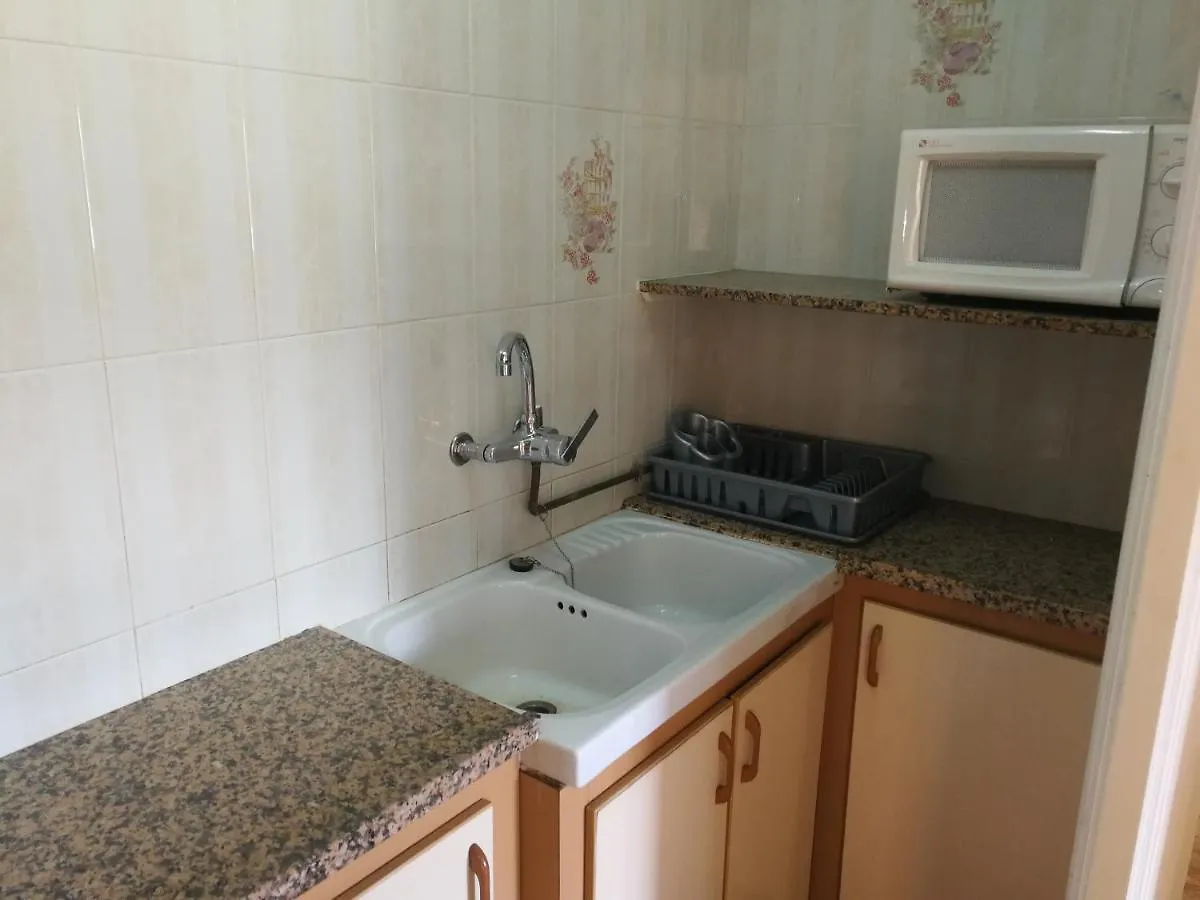 Apartment With Community Pool For 4 People L'Escala