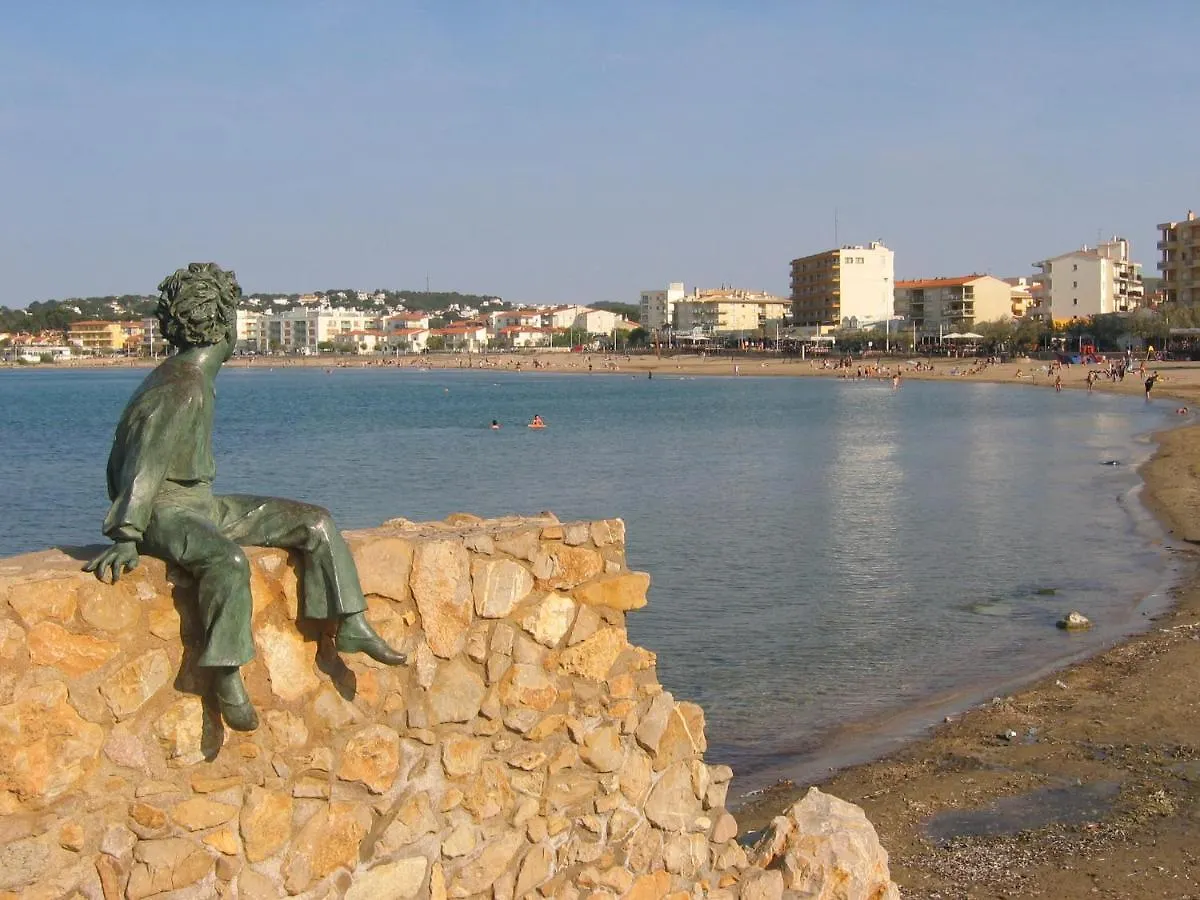 Apartment With Community Pool For 4 People L' Escala Spanien
